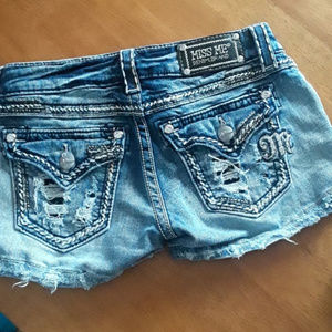 Miss me Jean's shorts size 25